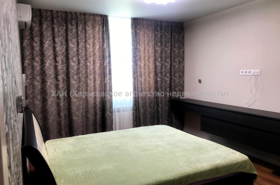 Продам квартиру, 51 , 3  ком., 76.30 м², авторский дизайн 