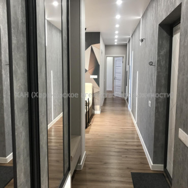Продам квартиру, Мира ул. , 51 , 3  ком., 76.30 м², авторский дизайн 