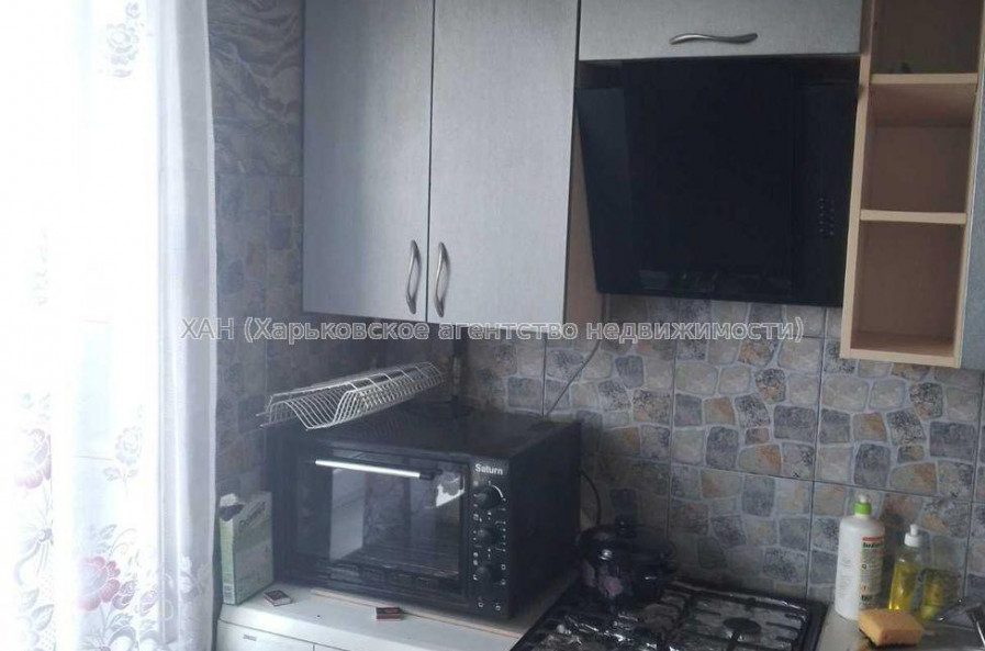 Продам квартиру, Тракторостроителей просп. , 3 кім., 65 м², косметический ремонт 
