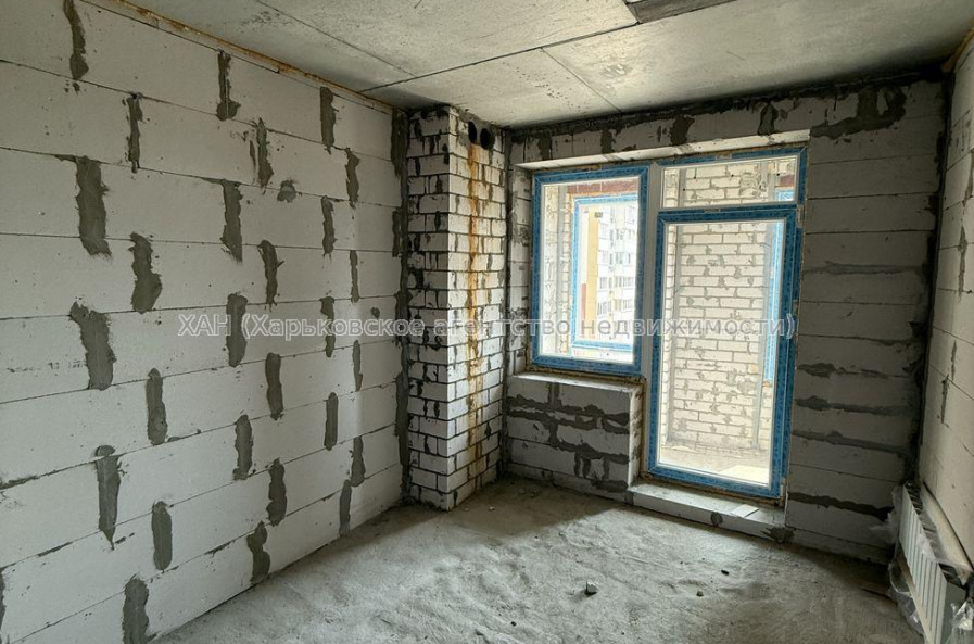 Продам квартиру, Гвардейцев Широнинцев ул. , 2  ком., 63 м², без внутренних работ 