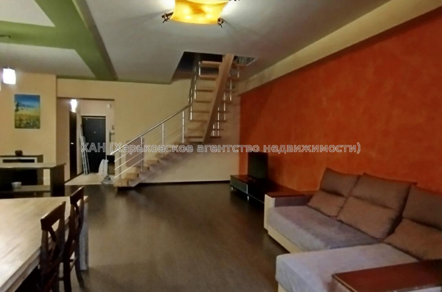 Здам квартиру, Непокоренных ул. , 38Б , 4 кім., 166.70 м², капитальный ремонт 