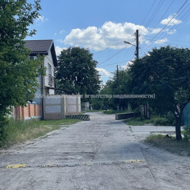 Продам будинок, Арсенальная ул. , 70 м², 2.50 соток, косметический ремонт 