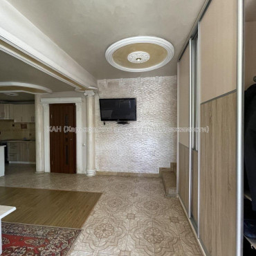 Продам будинок, Арсенальная ул. , 70 м², 2.50 соток, косметический ремонт 