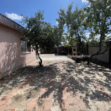 Продам будинок, Арсенальная ул. , 70 м², 2.50 соток, косметический ремонт 