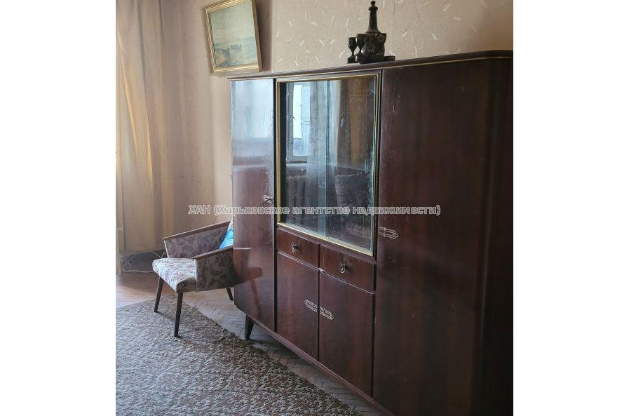 Продам квартиру, Отакара Яроша ул. , 15 , 2 кім., 42 м², советский ремонт 