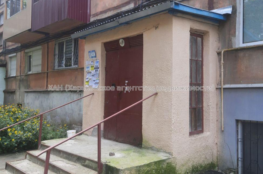 Продам квартиру, Шекспира ул. , 10 , 2  ком., 42 м², советский ремонт 