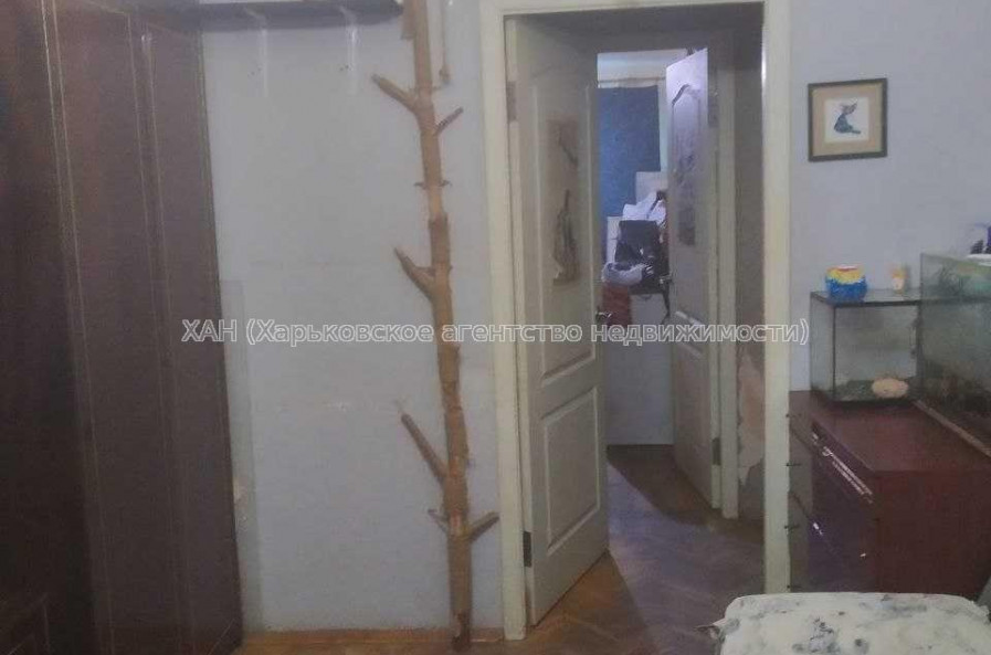 Продам квартиру, Деревянко ул. , 16 , 2 кім., 44 м², советский ремонт 