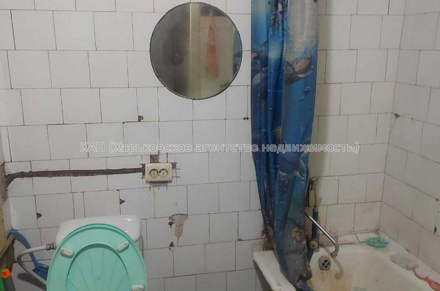 Продам квартиру, Деревянко ул. , 16 , 2 кім., 44 м², советский ремонт 