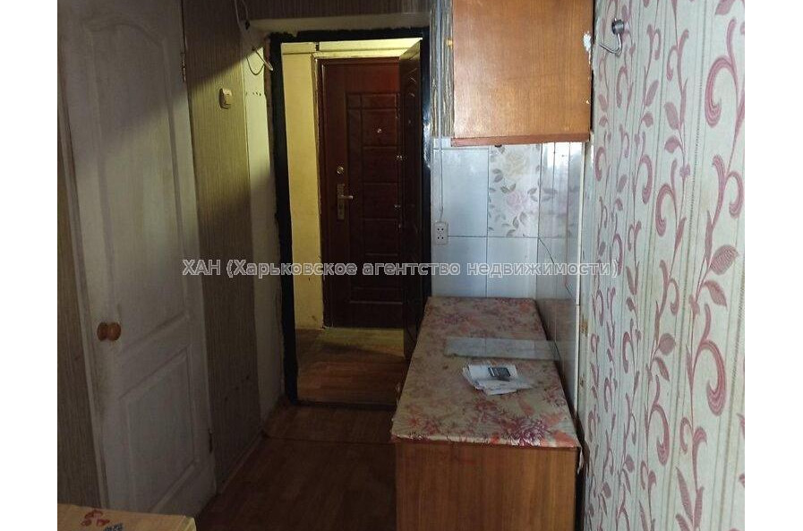 Продам квартиру, Ощепкова Андрея ул. , 1 кім., 18 м², косметический ремонт 