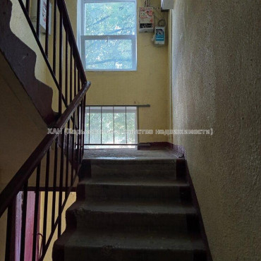 Продам квартиру, Ощепкова Андрея ул. , 1 кім., 18 м², косметический ремонт 