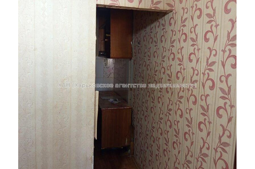 Продам квартиру, Ощепкова Андрея ул. , 1 кім., 18 м², косметический ремонт 