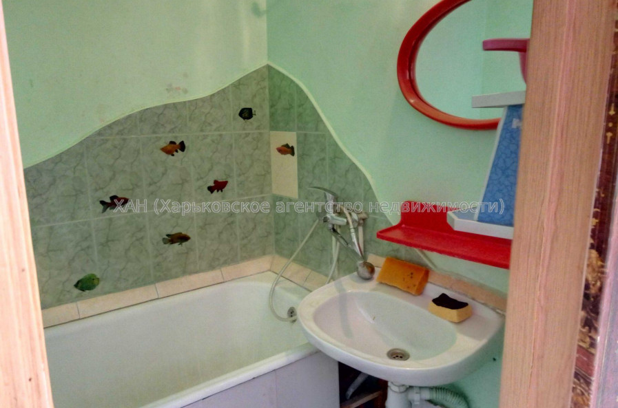 Продам квартиру, Непокоренных ул. , 2  ком., 54 м², советский ремонт 