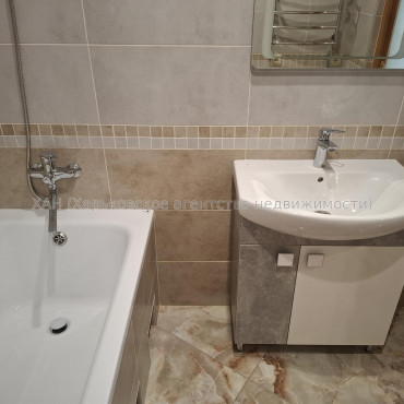 Сдам квартиру, Героев Харькова просп. , 2  ком., 67.20 м², капитальный ремонт 
