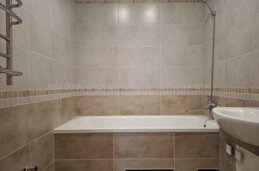 Сдам квартиру, Героев Харькова просп. , 2  ком., 67.20 м², капитальный ремонт 