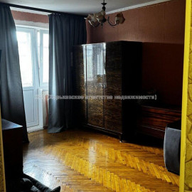 Продам квартиру, Петра Григоренко пр-т , 1 кім., 30.60 м², косметический ремонт