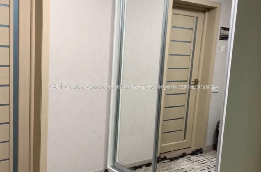 Продам квартиру, Тракторостроителей просп. , 124А , 2 кім., 54 м², евроремонт 