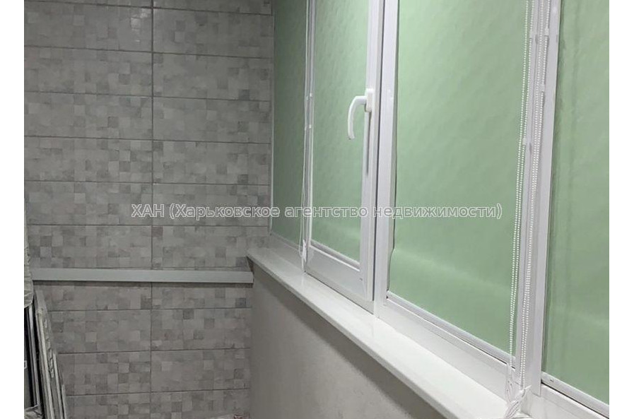 Продам квартиру, Тракторостроителей просп. , 124А , 2 кім., 54 м², евроремонт 