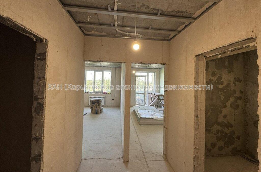 Продам квартиру, Гвардейцев Широнинцев ул. , 1  ком., 43.80 м², частичный ремонт 