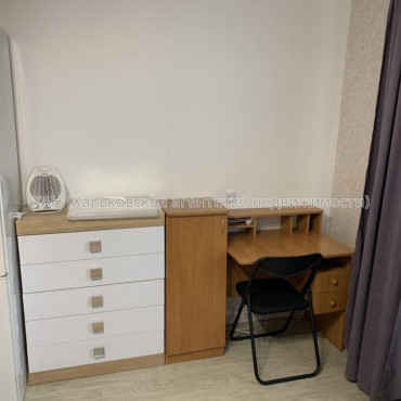 Продам квартиру, Селянская ул. , 1 кім., 19.50 м², косметический ремонт 