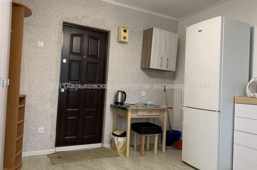 Продам квартиру, Селянская ул. , 1 кім., 19.50 м², косметический ремонт 