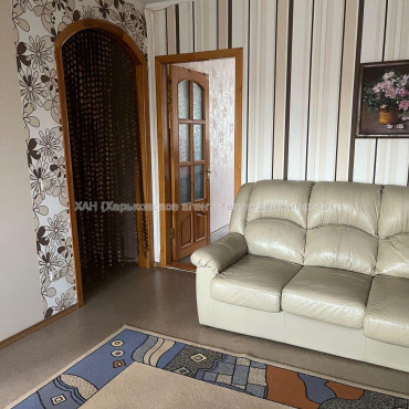 Продам квартиру, Тракторостроителей просп. , 2  ком., 48.60 м², капитальный ремонт 