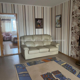 Продам квартиру, Тракторостроителей просп. , 2  ком., 48.60 м², капитальный ремонт