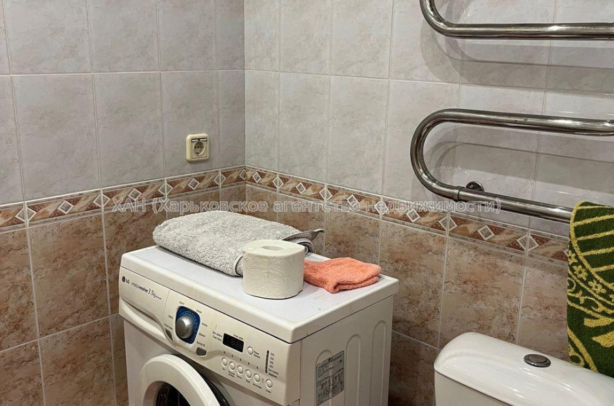 Продам квартиру, Тракторостроителей просп. , 2  ком., 48.60 м², капитальный ремонт 