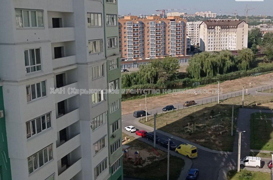 Продам квартиру, Рогатинская Левада ул. , 2 кім., 78.10 м², без внутренних работ 