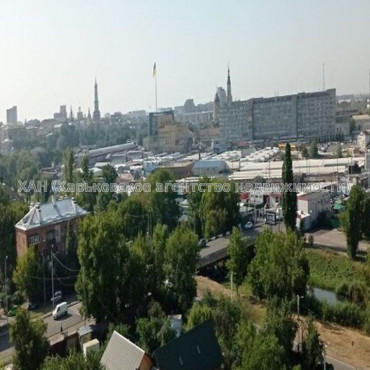 Продам квартиру, Рогатинская Левада ул. , 2  ком., 78.10 м², без внутренних работ 