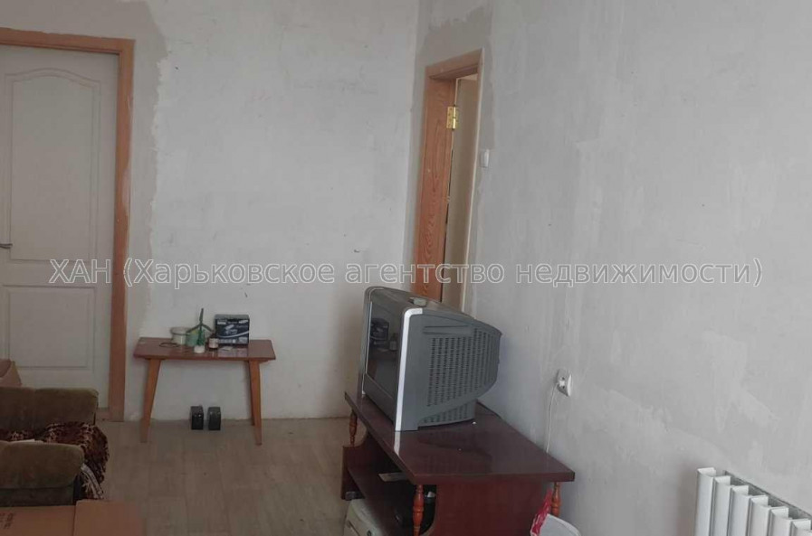 Продам квартиру, Александровский просп. , 2  ком., 86 м², советский ремонт 