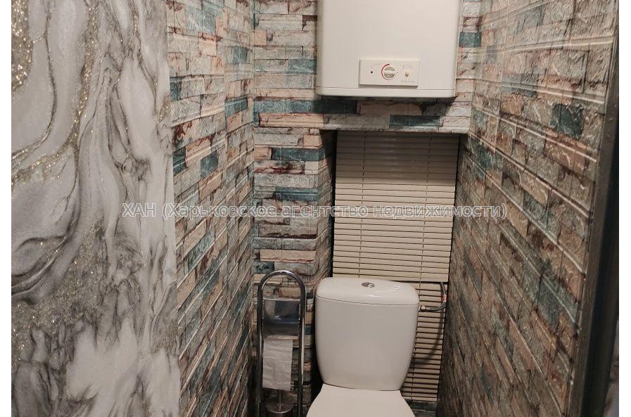 Продам квартиру, Бучмы ул. , 2  ком., 48 м², косметический ремонт 