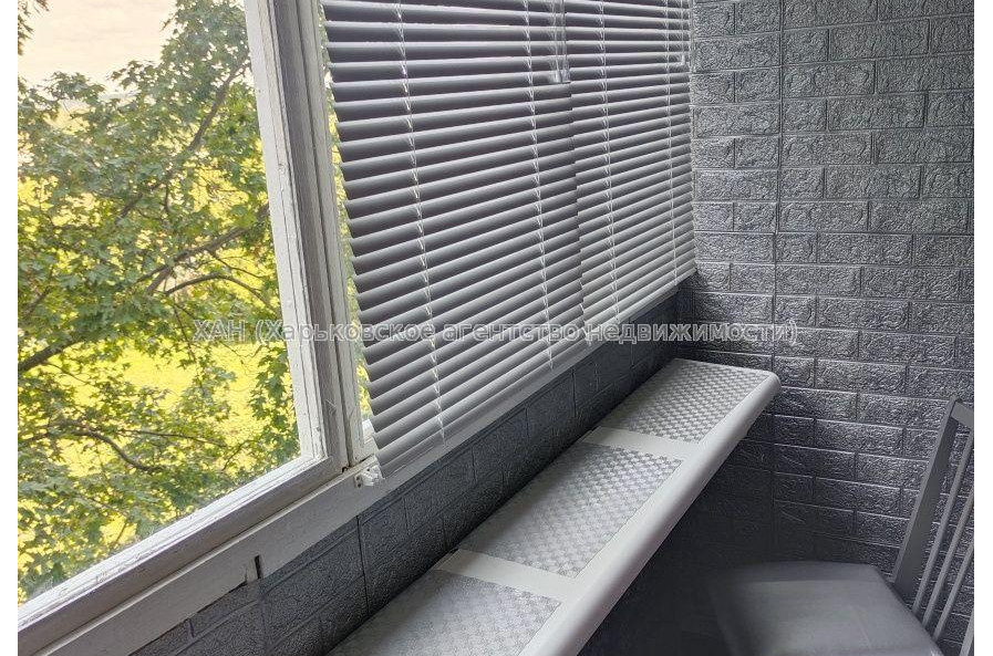 Продам квартиру, Бучмы ул. , 2  ком., 48 м², косметический ремонт 