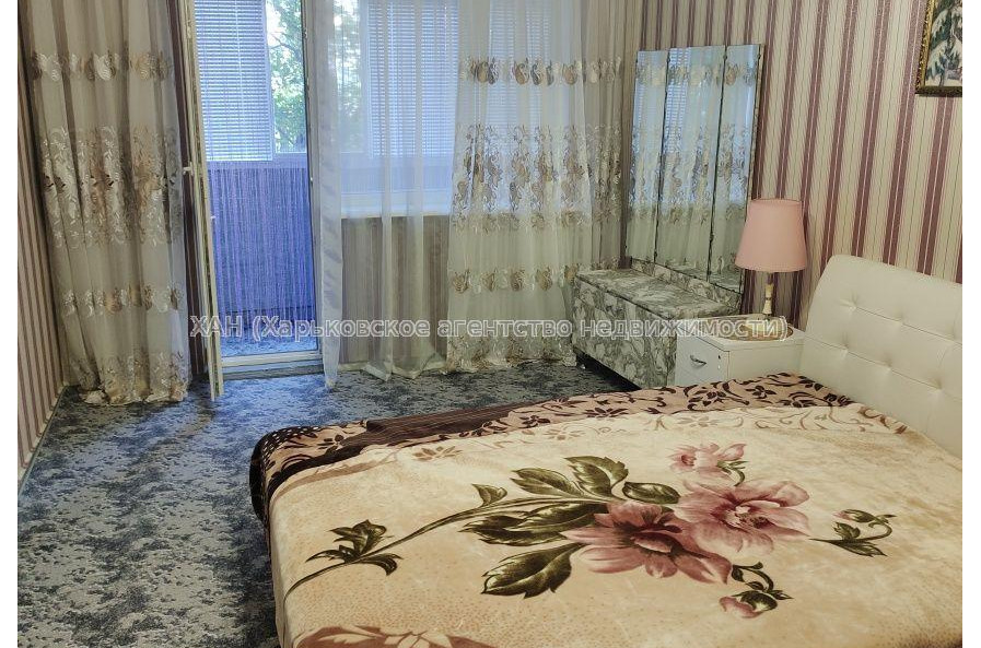 Продам квартиру, Бучмы ул. , 2  ком., 48 м², косметический ремонт 