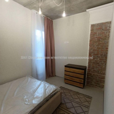 Продам квартиру, Гвардейцев Широнинцев ул. , 2  ком., 35.50 м², авторский дизайн 