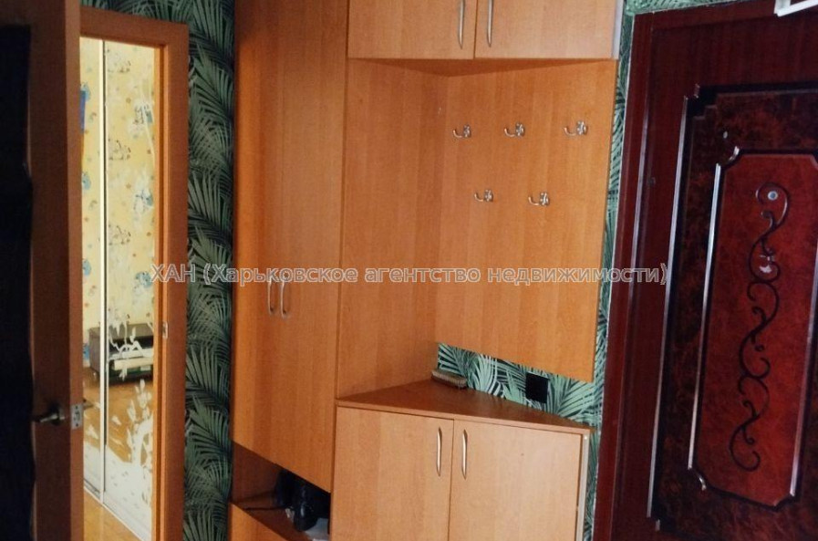 Продам квартиру, Юрия Савчина ул. , 2 кім., 50 м², евроремонт 