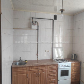 Продам квартиру, Музыкальная ул. , 2 кім., 45.60 м², частичный ремонт