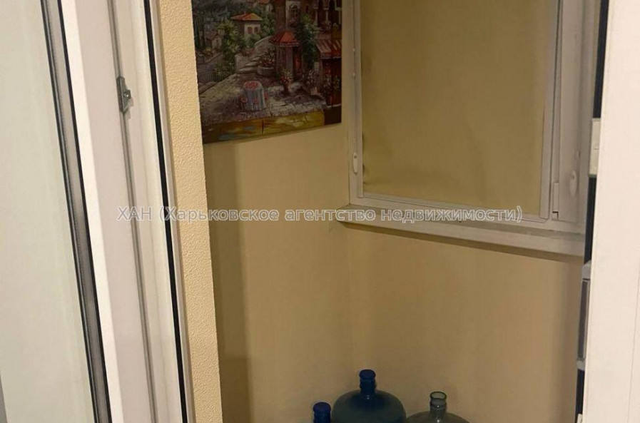 Продам квартиру, Шишковская ул. , 3 кім., 67 м², евроремонт 