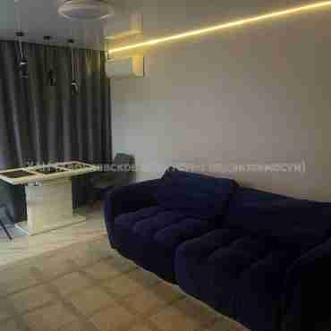 Продам квартиру, Шишковская ул. , 3 кім., 67 м², евроремонт 