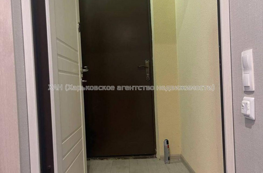 Продам квартиру, Шишковская ул. , 3 кім., 67 м², евроремонт 