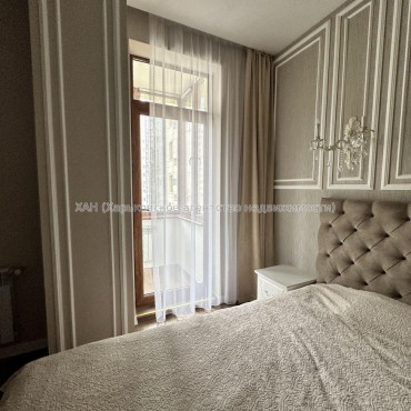 Продам квартиру, Профессорская ул. , 2 кім., 65 м², авторский дизайн 