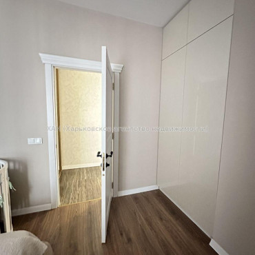 Продам квартиру, Профессорская ул. , 2 кім., 65 м², авторский дизайн 