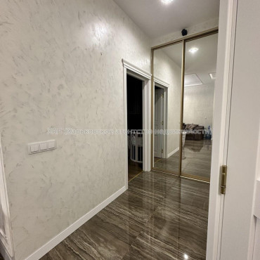 Продам квартиру, Профессорская ул. , 2 кім., 65 м², авторский дизайн 