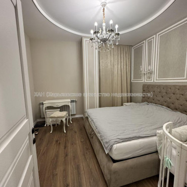 Продам квартиру, Профессорская ул. , 2 кім., 65 м², авторский дизайн 