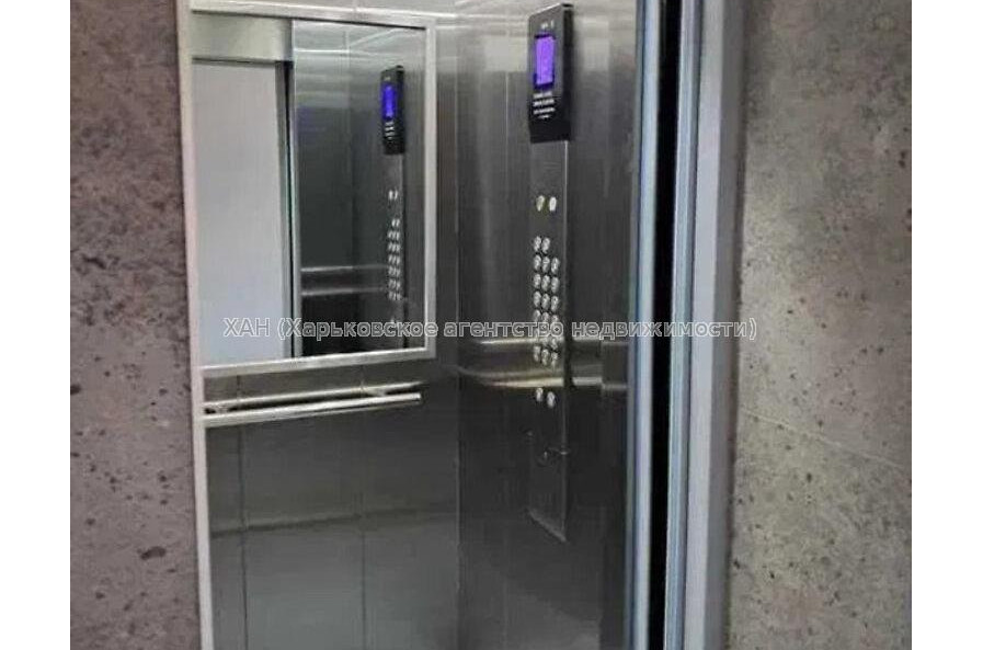 Продам квартиру, Клочковская ул. , 1 кім., 58.30 м², без внутренних работ 