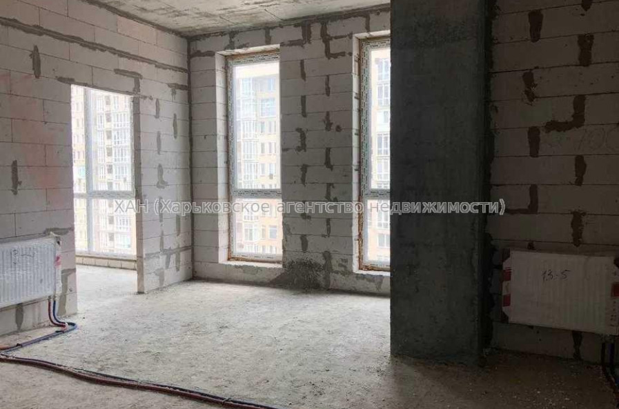 Продам квартиру, Клочковская ул. , 1 кім., 58.30 м², без внутренних работ 