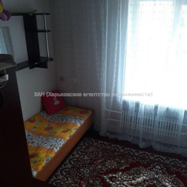 Продам квартиру, Глобинская ул. , 1 кім., 16.80 м², косметический ремонт 