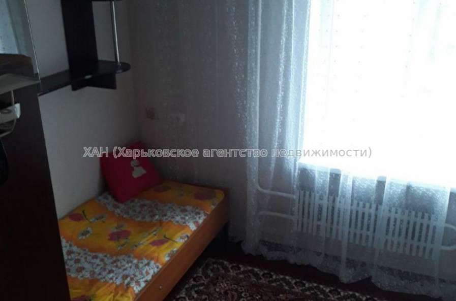 Продам квартиру, Глобинская ул. , 1 кім., 16.80 м², косметический ремонт 