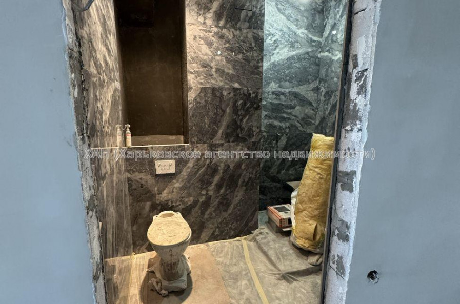 Продам квартиру, Клочковская ул. , 2 кім., 64 м², без отделочных работ 