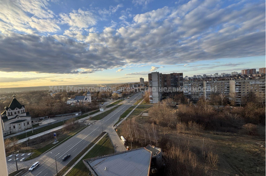 Продам квартиру, Клочковская ул. , 2 кім., 64 м², без отделочных работ 