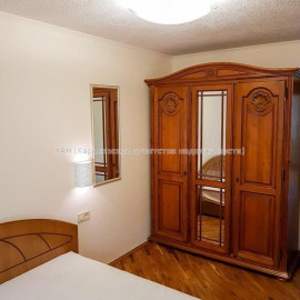 Продам квартиру, Курчатова просп. , 3 кім., 66 м², косметический ремонт